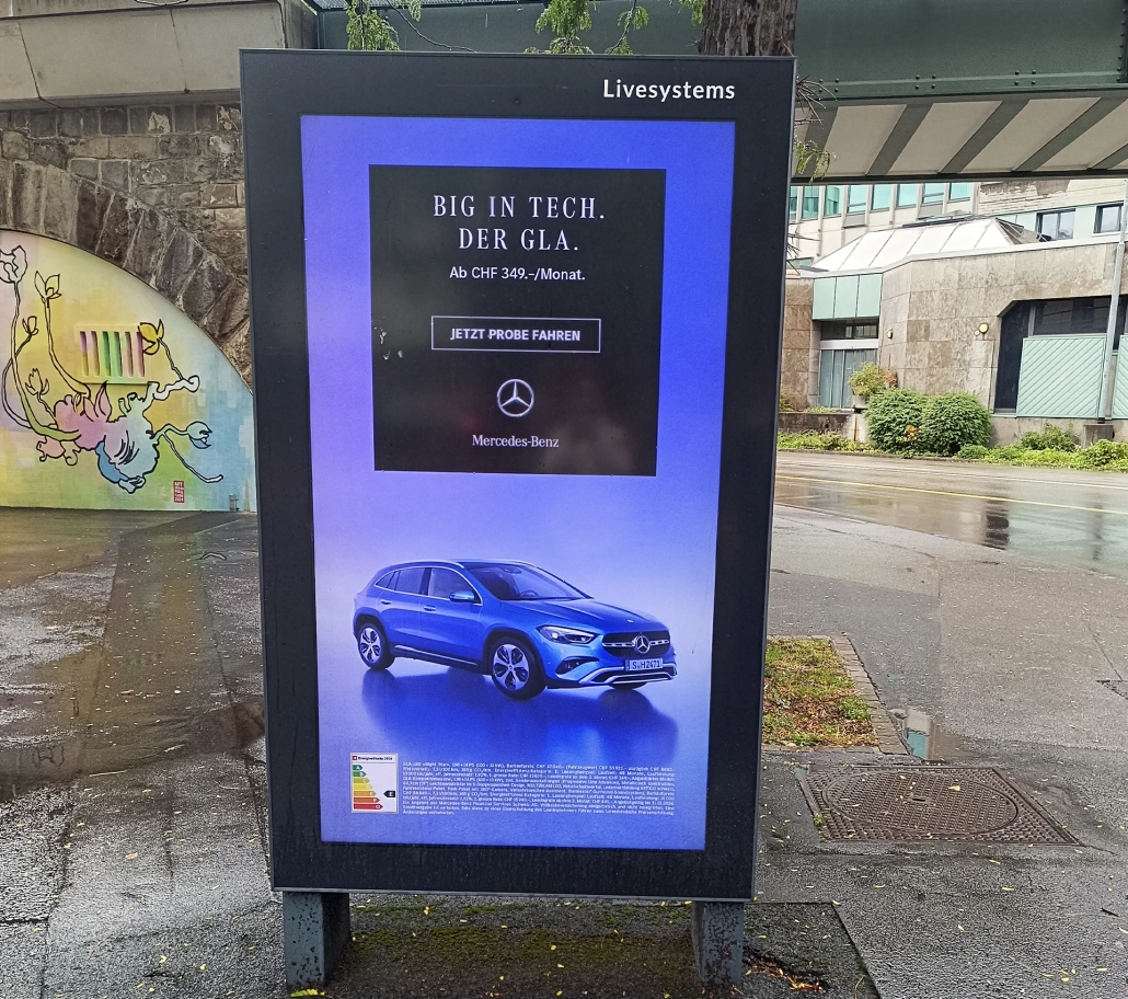 outdoor digital signag